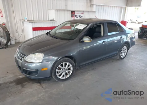 2010 Volkswagen Jetta Limited Edition from USA, damaged, VIN 3VWRX7AJ9AM131068